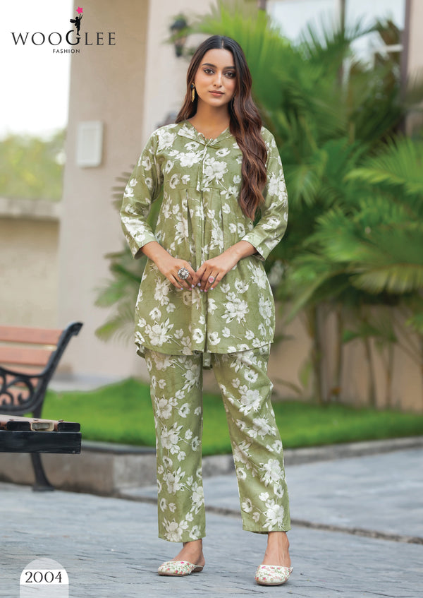 Designer Floral Straight Cotton Kurta Pant Cord Set for Women