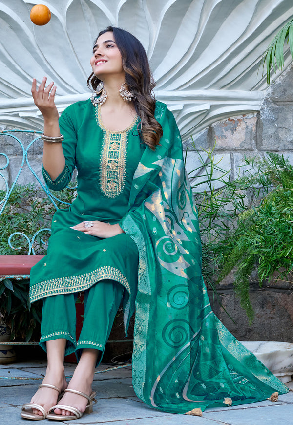 Women Ethnic Motifs Embroidered Regular Thread Work Kurta with Trousers & With Dupatta-KS-215