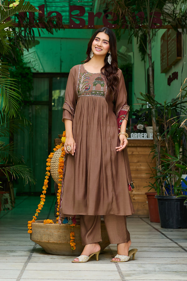 Women Ethnic Motifs Embroidered Empire Thread Work Chanderi Cotton Kurta with Trousers & With Dupatta-IV-1127