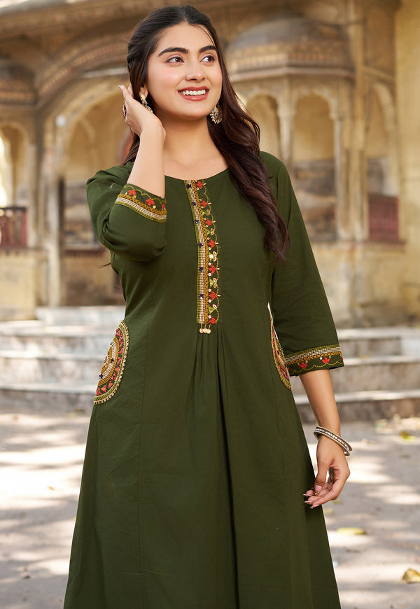 Women Ethnic Motifs Regular Gotta Patti Kurta with Palazzos-IV-1060