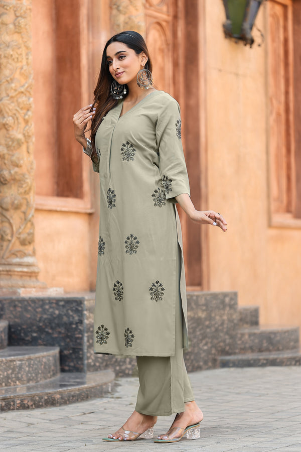 Floral Thread Work Straight Kurta with Palazzos-ALBELLA