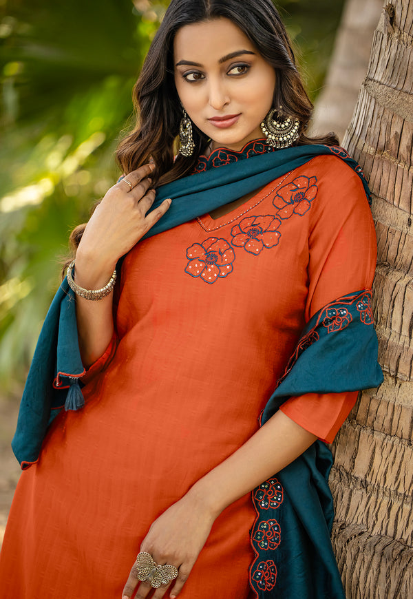 Women Thread & Hand work Viscose weaving Kurta With Trouser & Dupatta-ELITE