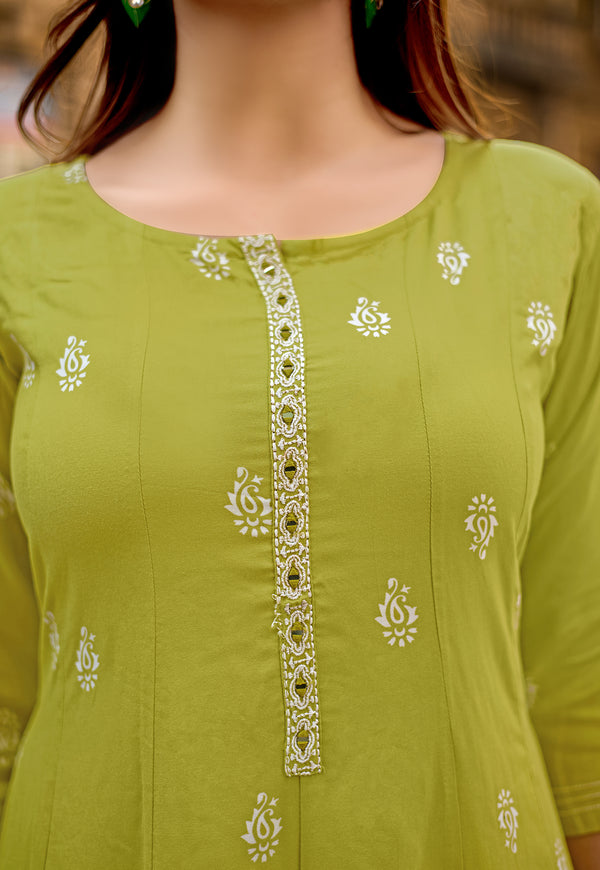 Women Ethnic Motifs Printed A-Line Kurta with Palazzos-TORAL 2