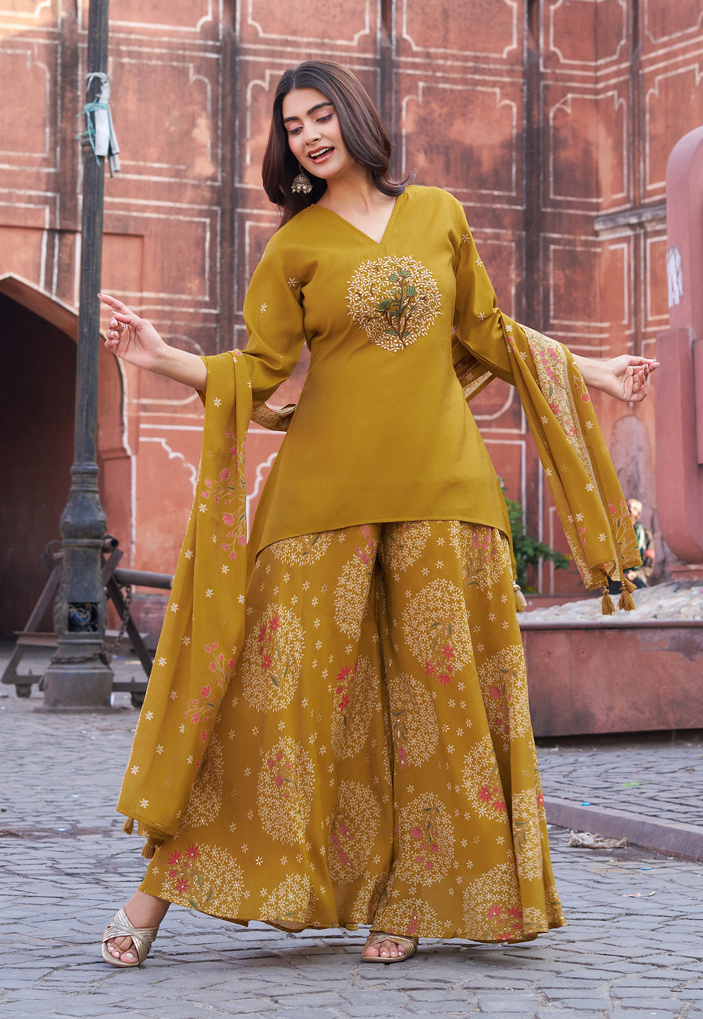 Women Ethnic Motifs Embroidered Regular Thread Work Kurta with Palazzos & With Dupatta-IV-1047