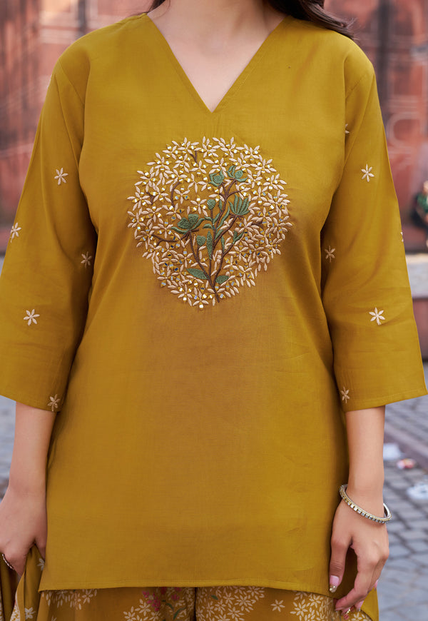 Women Ethnic Motifs Embroidered Regular Thread Work Kurta with Palazzos & With Dupatta-IV-1047
