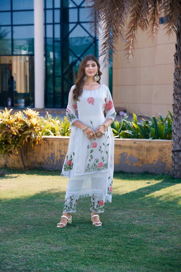 Classic Charm: Styling a White Kurta with Pent Plazza-MT-8179