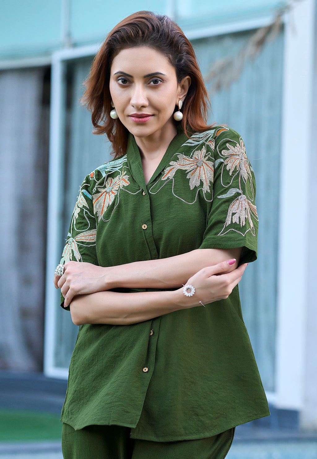 Women Viscos Creap Thred & Hand work Co-ords-DAIZY