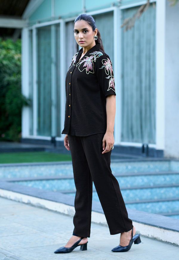 Women Viscos Creap Thred & Hand work Co-ords-DAIZY