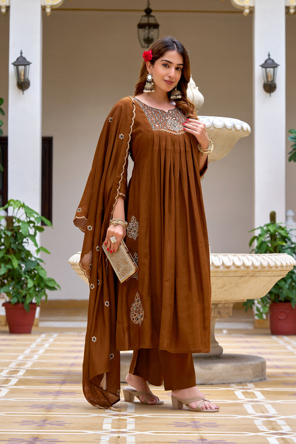 Women Floral Embroidered Empire Thread Work Chanderi Cotton Kurta with Trousers & With Dupatta-KS-365