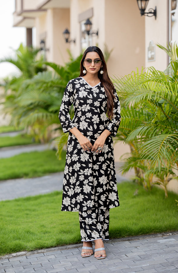 Floral Printed Straight Kurta with Palazzos