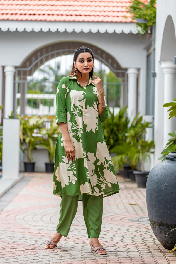 Floral Printed Shirt Collar A-Line Kurta With Pyjama