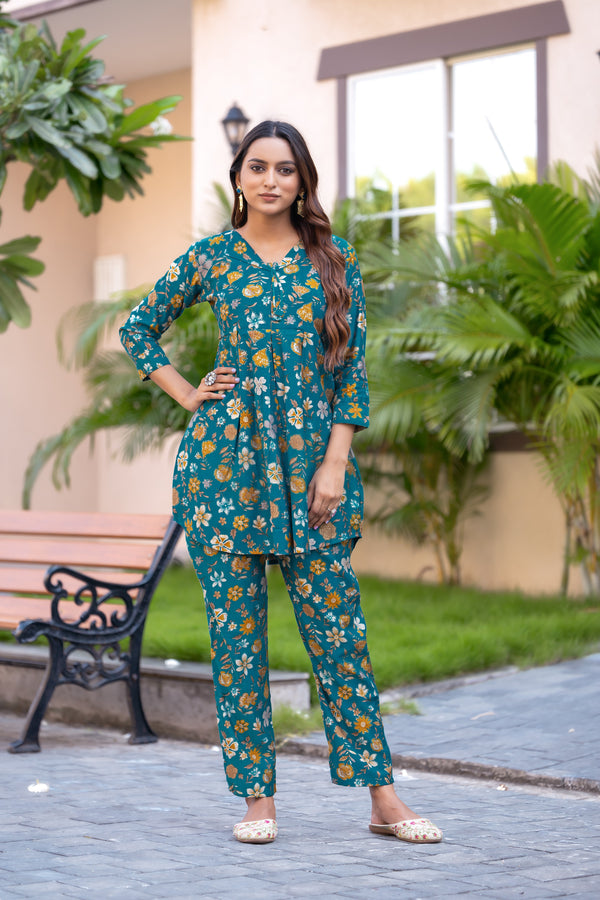 Designer Floral Straight Cotton Kurta Pant Cord Set for Women