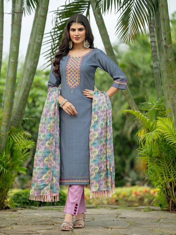 Ethnic Motifs Embroidered Sequinned Kurta with Trouser & Dupatta